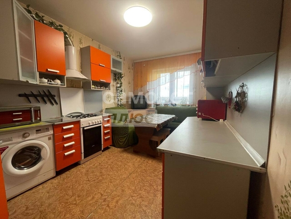 
  Продается 3-комн. квартира, 71.5 м², Завертяева ул, д. 16
. Фото 2.