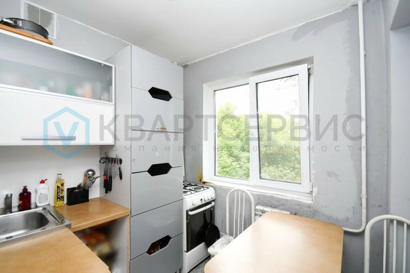 
  Продается 4-комн. квартира, 58.9 м², 3-я любинская, д. 7
. Фото 4.