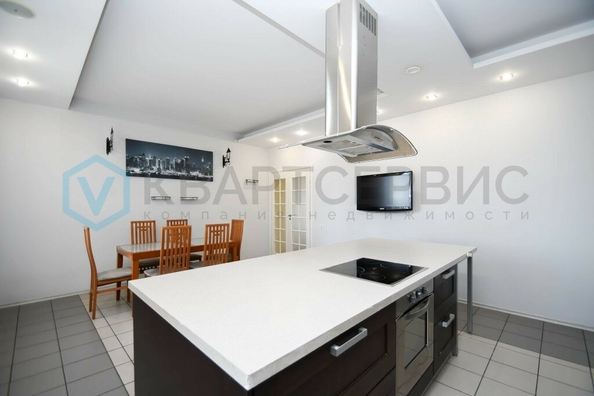 
  Продается 3-комн. квартира, 155 м², Кольцевая 2-я ул, д. 3к1
. Фото 4.