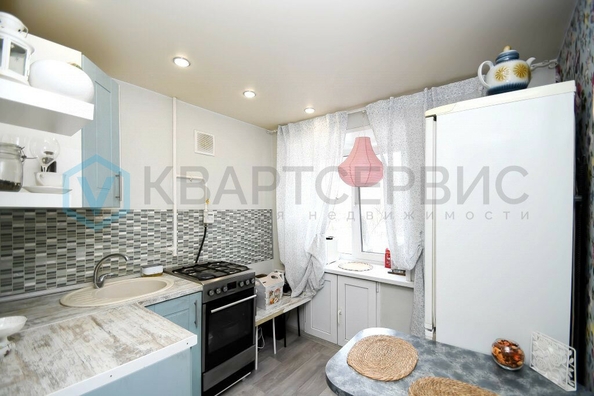
  Продается 3-комн. квартира, 55.1 м², Иртышская ул, д. 37
. Фото 5.