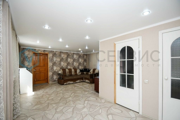 
  Продается дом, 102.9 м², Омск
. Фото 1.