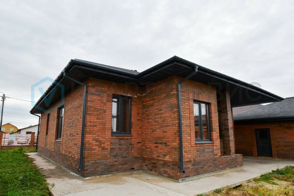 
  Продается дом, 157.3 м², Омск
. Фото 1.
