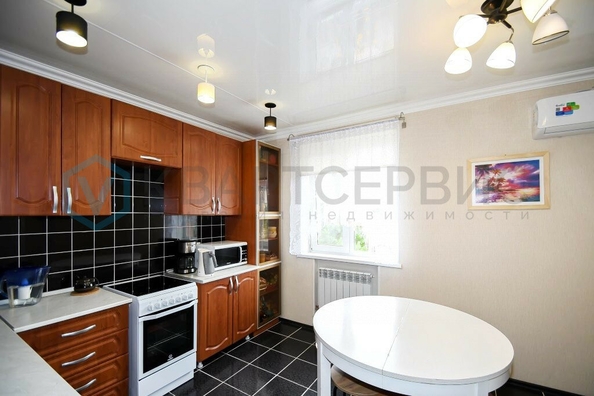 
  Продается дом, 120 м², Омск
. Фото 4.