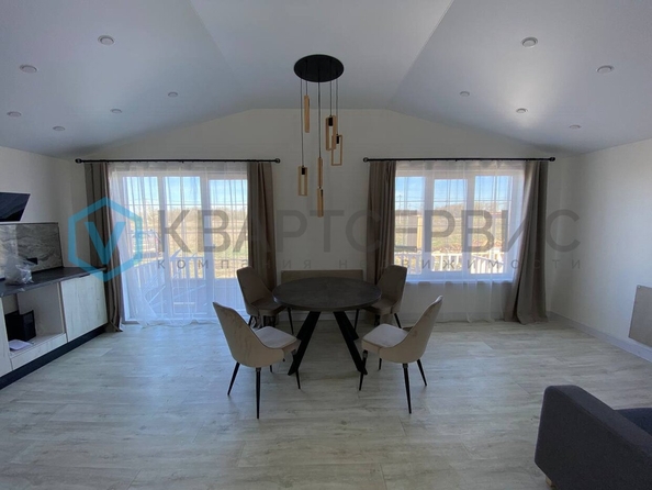
  Продается дом, 109 м², село Ребровка
. Фото 2.
