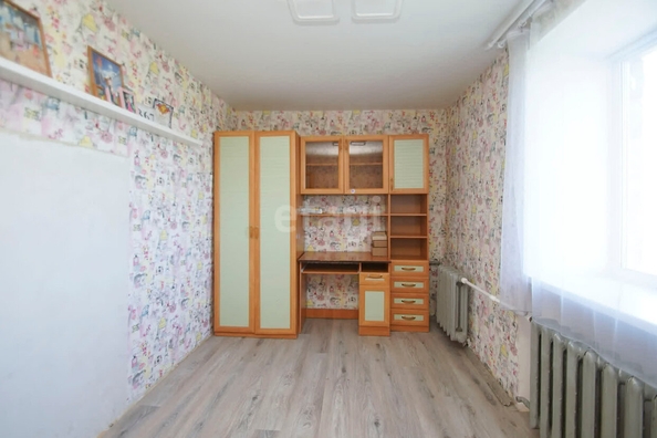 
  Продается 3-комн. квартира, 50.4 м², Кордная 5-я ул, д. 11
. Фото 4.