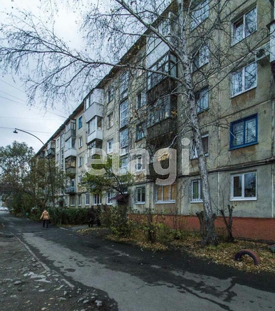 
  Продается 1-комн. квартира, 30 м², Светлая ул, д. 8
. Фото 1.