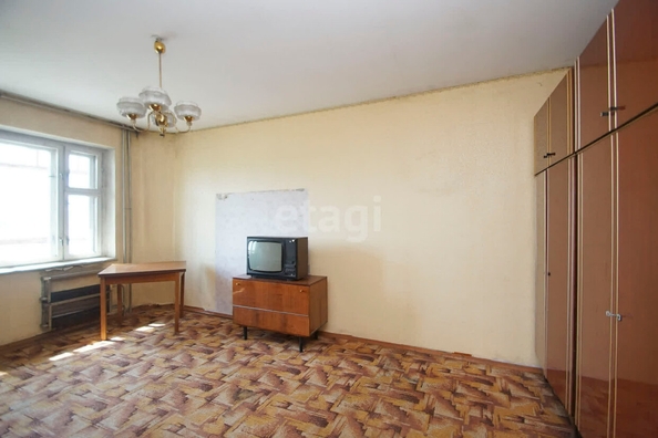 
  Продается 2-комн. квартира, 52.5 м², Северная 33-я ул, д. 122
. Фото 3.