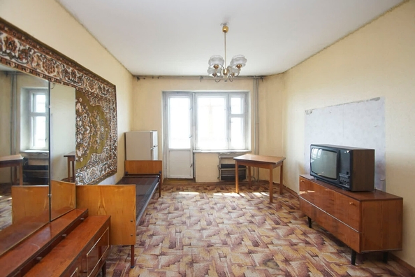 
  Продается 2-комн. квартира, 52.5 м², Северная 33-я ул, д. 122
. Фото 4.