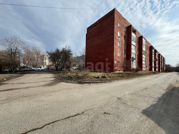 
  Продается 2-комн. квартира, 50.8 м², Северная 21-я ул, д. 165
. Фото 3.