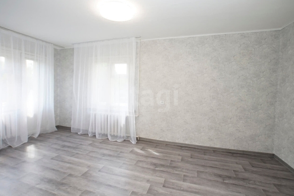 
  Продается 1-комн. квартира, 30.7 м², Молодогвардейская ул, д. 13
. Фото 1.