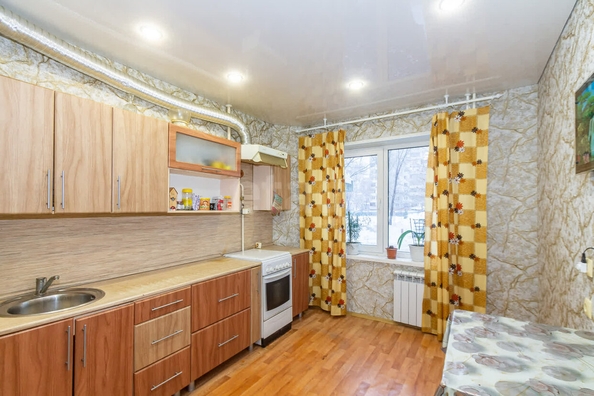 
  Продается 3-комн. квартира, 64 м², Заозерная ул, д. 24/1
. Фото 1.