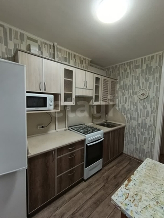 
  Продается 3-комн. квартира, 59.3 м², Комкова ул, д. 7Б
. Фото 2.