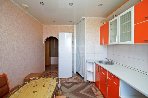 
  Продается 3-комн. квартира, 63.6 м², 14-й военный городок, д. 141
. Фото 3.