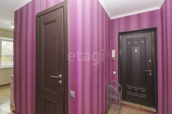 
  Продается 1-комн. квартира, 30.6 м², Северная 24-я ул, д. 212А
. Фото 2.