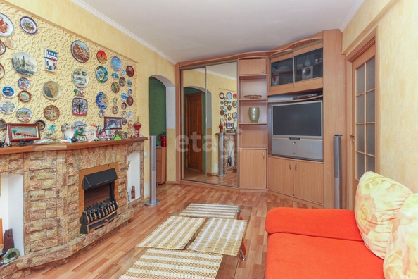 
  Продается 3-комн. квартира, 50.4 м², Ватутина ул, д. 6
. Фото 1.