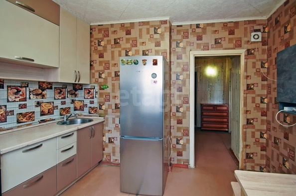 
  Продается 1-комн. квартира, 37.1 м², Молодова ул, д. 20
. Фото 2.