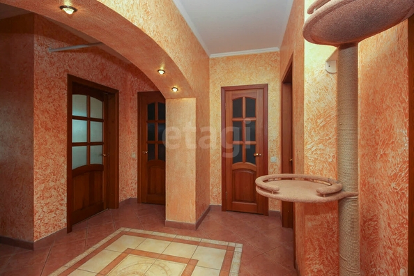 
  Продается 3-комн. квартира, 79.7 м², Молодежная ул, д. 14
. Фото 2.