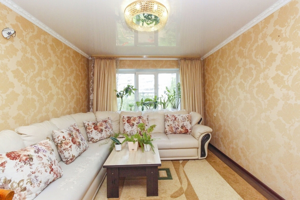
  Продается 3-комн. квартира, 62.5 м², 70 лет Октября ул, д. 20
. Фото 4.