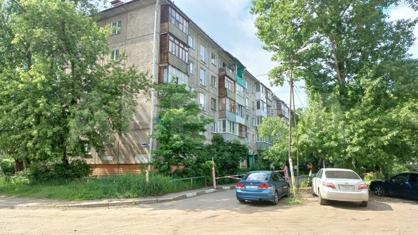 
  Продается 2-комн. квартира, 48.5 м², Малиновского ул, д. 13
. Фото 5.