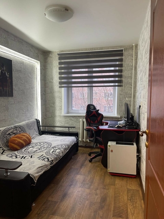 
  Продается 4-комн. квартира, 61.1 м², Краснознаменная ул, д. 21А
. Фото 2.