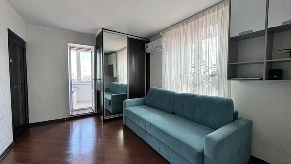 
  Продается 1-комн. квартира, 42.7 м², Ишимская ул, д. 15
. Фото 1.