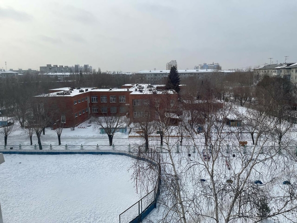 
  Продается 4-комн. квартира, 76 м², Сибирский пр-кт, д. 8
. Фото 4.