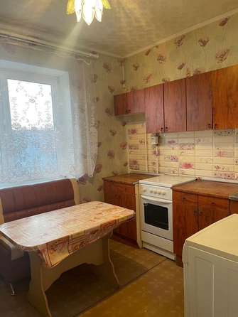 
  Продается 1-комн. квартира, 37.4 м², Жуковского ул, д. 31
. Фото 2.