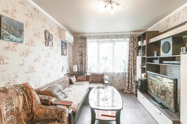 
  Продается 1-комн. квартира, 32.8 м², 75-й гвардейской бригады, д. 1А
. Фото 1.