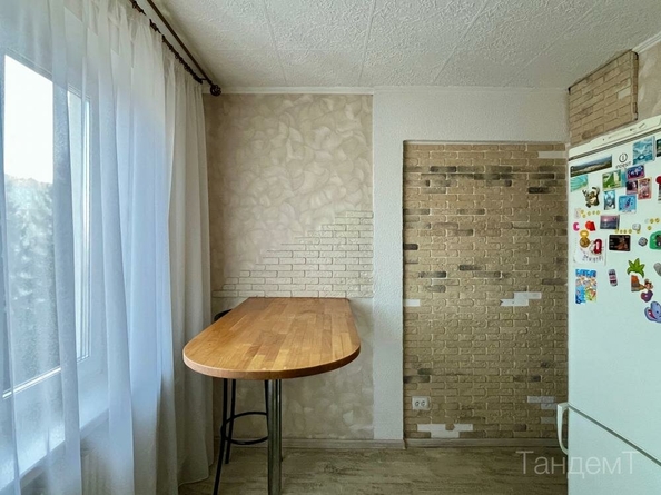 
  Продается 1-комн. квартира, 36 м², Комарова пр-кт, д. 27/4
. Фото 2.