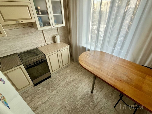 
  Продается 1-комн. квартира, 36 м², Комарова пр-кт, д. 27/4
. Фото 3.
