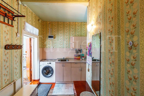 
  Продается дом, 56 м², Омск
. Фото 2.