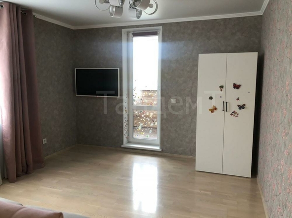 
  Продается 2-комн. квартира, 61.9 м², Кузьмина б-р, д. 23
. Фото 2.