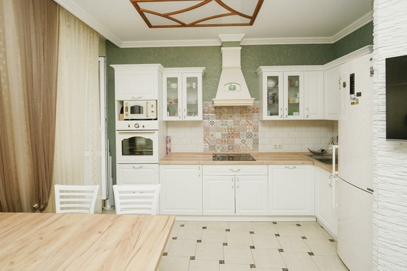 
  Продается 2-комн. квартира, 54.7 м², Красный Путь ул, д. 105к4
. Фото 5.