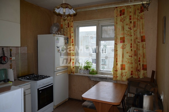 
  Продается 3-комн. квартира, 63 м², ярослава гашека, д. 24
. Фото 2.
