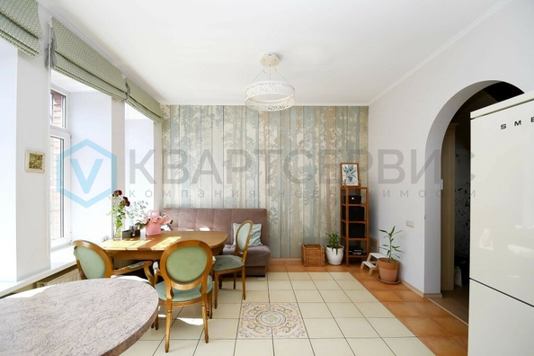 
  Продается дом, 300 м², Омск
. Фото 1.