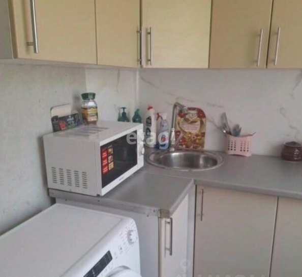 
  Продается 1-комн. квартира, 44 м², Блюхера ул, д. 12
. Фото 4.