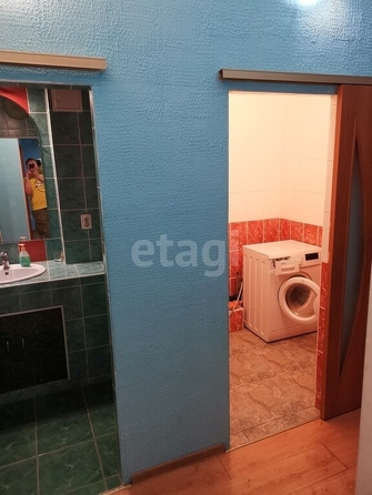 
  Продается 1-комн. квартира, 50 м², Карла Маркса пр-кт, д. 84
. Фото 3.