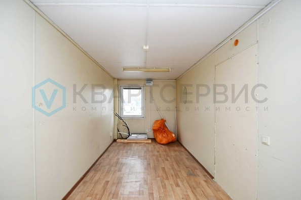 
  Сдается торговая площадь, 20 м², Челюскинцев 4-я ул, д. 66А
. Фото 1.