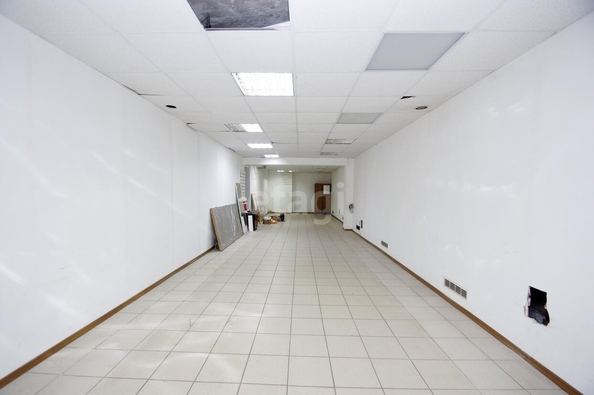 
  Сдается офис, 59.8 м², Федора Крылова ул, д. 5
. Фото 4.