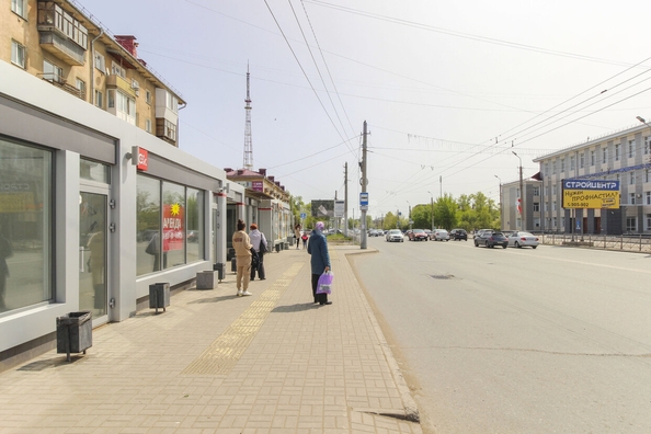 
  Сдается универсальное помещение, 42 м², Декабристов ул, д. 104
. Фото 4.