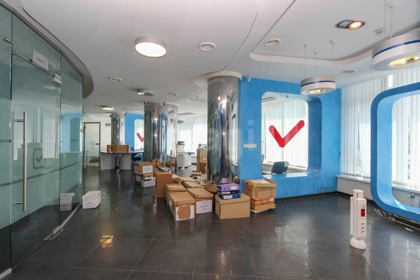 
  Сдается офис, 866 м², Маршала Жукова ул, д. 107
. Фото 4.