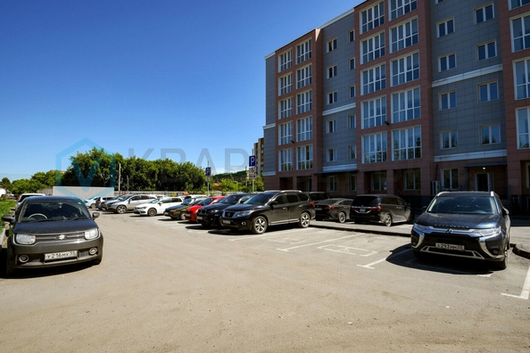 
  Продается торговая площадь, 315.6 м², Октябрьская ул, д. 87
. Фото 1.