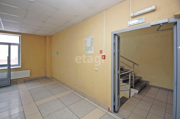 
  Продается офис, 28.4 м², Красный Путь ул, д. 101
. Фото 2.