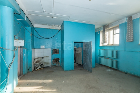 
  Продается универсальное помещение, 862.6 м², Менжинского ул, д. 1В
. Фото 1.