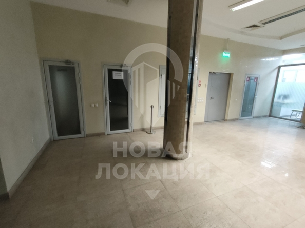 
  Сдается универсальное помещение, 370 м², Красный Путь ул, д. 111
. Фото 22.