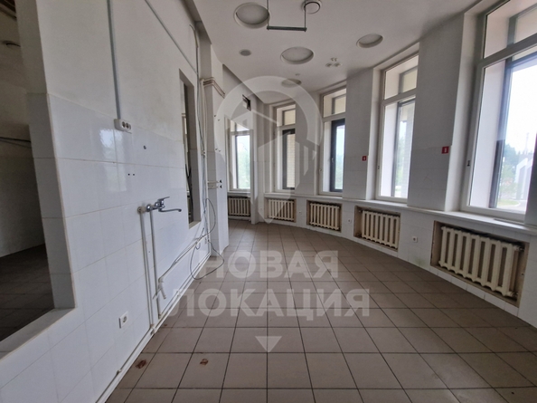 
  Сдается универсальное помещение, 1100 м², Красный Путь ул, д. 111
. Фото 8.