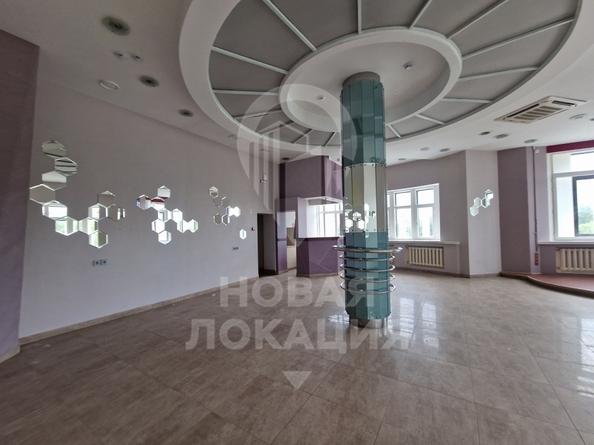 
  Сдается универсальное помещение, 720 м², Красный Путь ул, д. 111
. Фото 6.