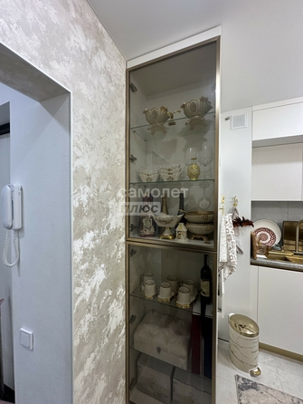 
  Продается 3-комн. квартира, 64 м², Володарского ул, д. 120
. Фото 2.