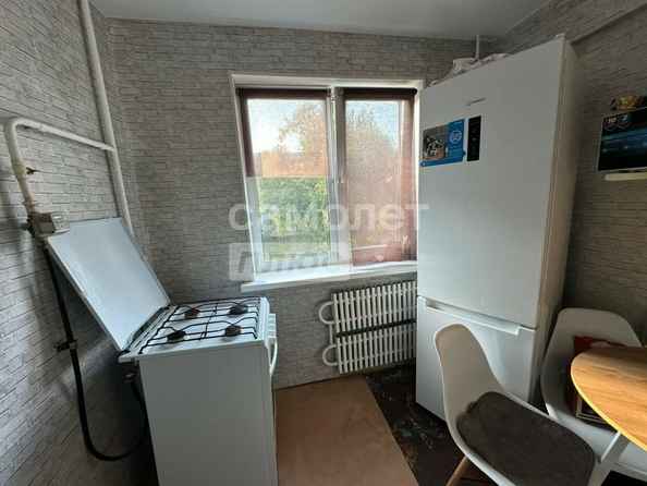 
  Продается 3-комн. квартира, 58.4 м², Новороссийская ул, д. 3
. Фото 2.