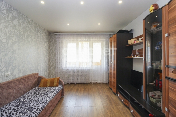 
  Продается 1-комн. квартира, 36.9 м², Завертяева ул, д. 13к1
. Фото 4.